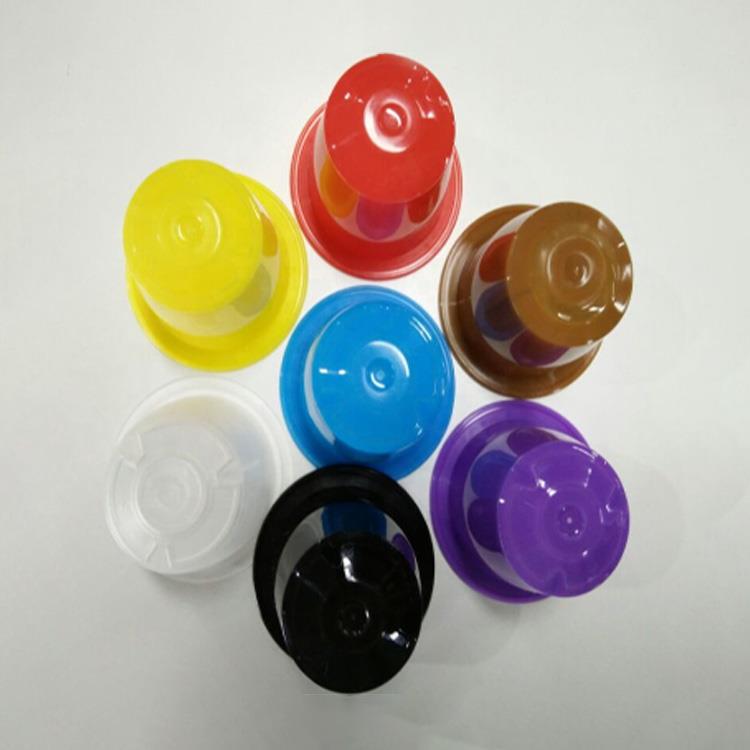 Cápsulas de café Nestle vazias em plástico descartáveis para todas as máquinas de café Nespresso 4 Disposable plastic empty Nestle coffee capsules for all Nespresso coffee machines 4